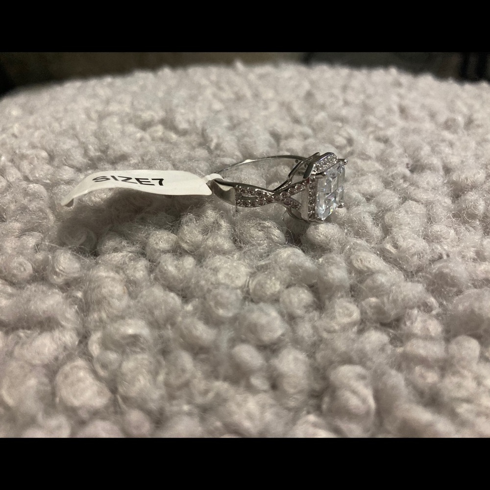 925 ring! - Picture 3 of 3
